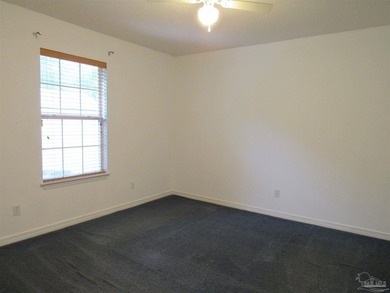 Welcome to this adorable cottage in Pensacola! 3 nice sized - photo 14