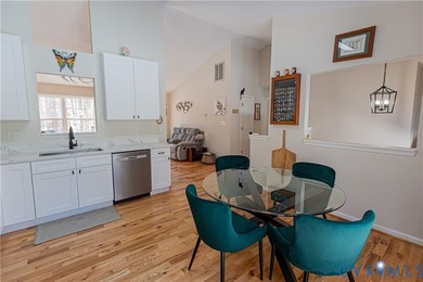 Very Nice Well Maintained Split Foyer on Full 1 Acre Corner - photo 17