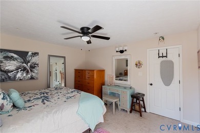 Very Nice Well Maintained Split Foyer on Full 1 Acre Corner - photo 20