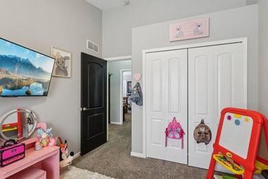 Beautifully maintained 4 bed, 3 bath home built in 2017, located - photo 22