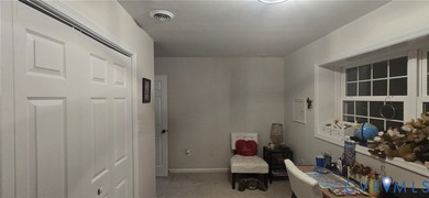 Very Nice Well Maintained Split Foyer on Full 1 Acre Corner - photo 33