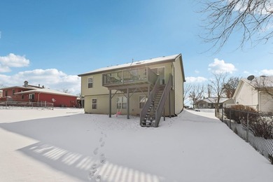 Beautifully maintained 4 bed, 3 bath home built in 2017, located - photo 34