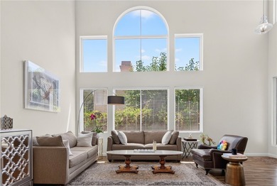 1355 Canterbury - photo 4