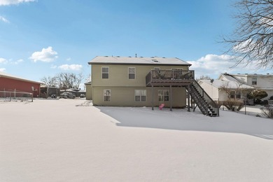 Beautifully maintained 4 bed, 3 bath home built in 2017, located - photo 35