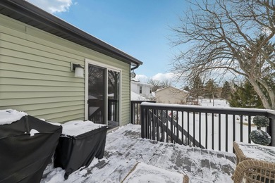 Beautifully maintained 4 bed, 3 bath home built in 2017, located - photo 38