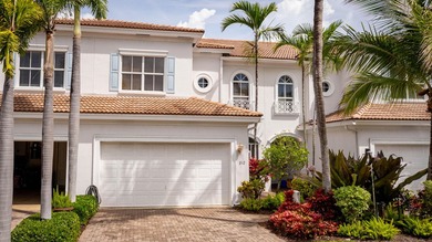Waterfront Townhouse on the Jupiter Harbour Marina. Elegant and - photo 3