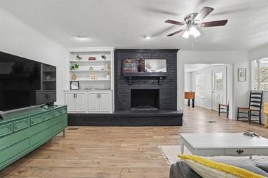 Welcome to 5308 NW 108th Terrace! If you're seeking a truly - photo 8