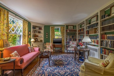 *Birchcroft*, a c.1920 classic shingle style cottage in the - photo 15