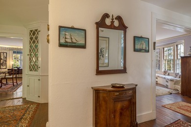 *Birchcroft*, a c.1920 classic shingle style cottage in the - photo 21