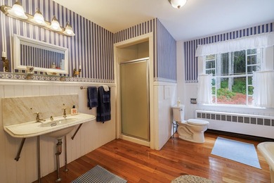 *Birchcroft*, a c.1920 classic shingle style cottage in the - photo 31