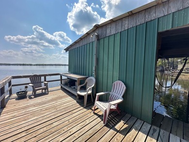 Caddo Lake Estates home on a large lot, a private boat ramp - photo 34