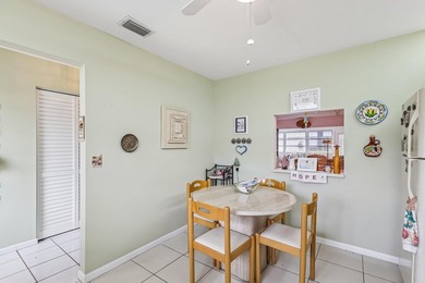 Welcome to this lovely, meticulously maintained 2-bedroom - photo 4
