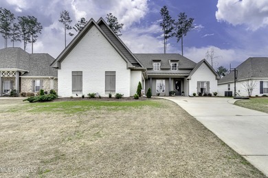 Ross Barnett Reservoir Home For Sale in Brandon Mississippi