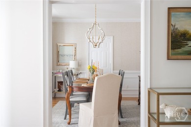 Welcome to this charming Lowcountry-style home in The Landings - photo 9
