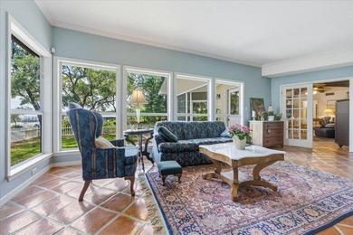 Waterfront 3BR/2BA cottage with stunning bayou views from almost - photo 12