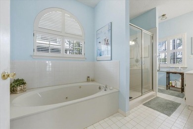 Waterfront 3BR/2BA cottage with stunning bayou views from almost - photo 17