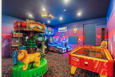 *** HUGE PRICE IMPROVEMENT ***

A One-of-a-Kind 9-Bedroom - photo 21