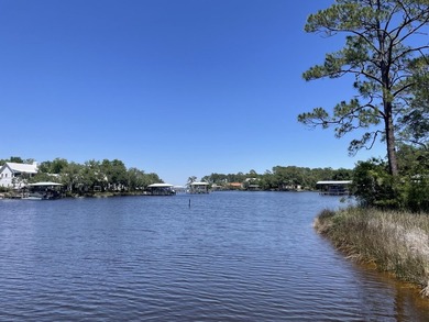 Waterfront 3BR/2BA cottage with stunning bayou views from almost - photo 43