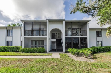 (private lake, pond, creek) Condo For Sale in Tarpon Springs Florida
