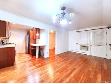 Spacious Updated Condo in a Convenient Prime Location in - photo 5