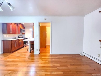 Spacious Updated Condo in a Convenient Prime Location in - photo 7
