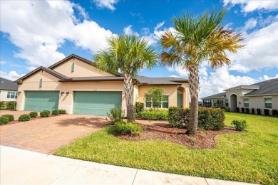 (private lake, pond, creek) Home For Sale in Port Saint Lucie Florida