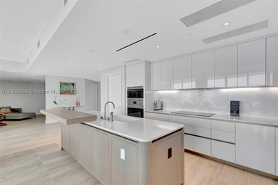 WELCOME HOME to the Four Seasons Private Residence 802. This 2 - photo 15