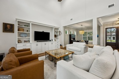 Bent Pine modern farmhouse, only two years old, with amazing - photo 22