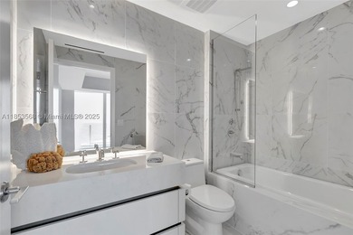 WELCOME HOME to the Four Seasons Private Residence 802. This 2 - photo 28