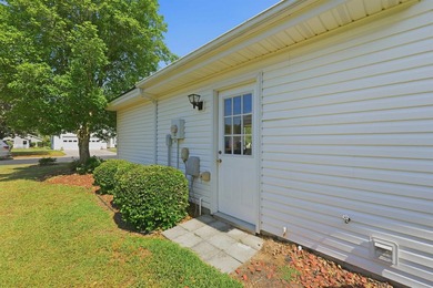 Welcome home to 1305 Walton Heath Drive! Nestled in the Island - photo 33