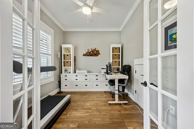 Bent Pine modern farmhouse, only two years old, with amazing - photo 36