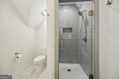 Bent Pine modern farmhouse, only two years old, with amazing - photo 57