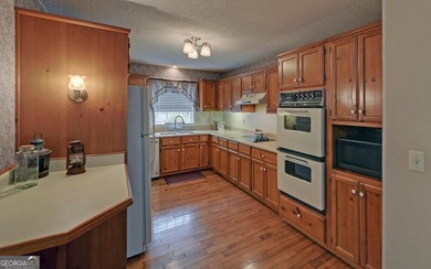 Quiet neighborhood, close to town, deep water, 3BR, 2BA, off Old - photo 12