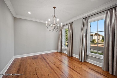 Situated on a quiet cul-de-sac within the gated Reunion - photo 12