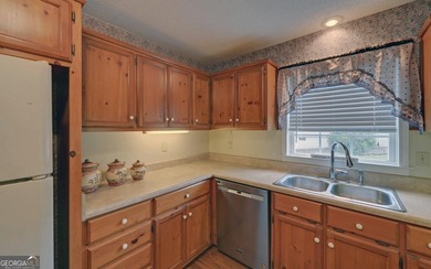 Quiet neighborhood, close to town, deep water, 3BR, 2BA, off Old - photo 13