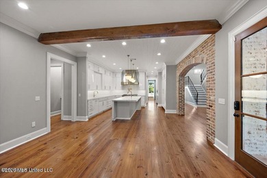 Situated on a quiet cul-de-sac within the gated Reunion - photo 18