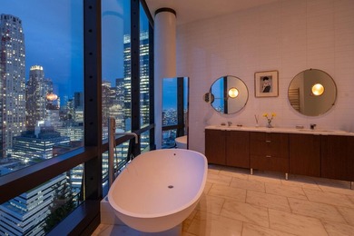 PENTHOUSE 3450 Rising above Tribeca's skyline, PH3450 is a truly - photo 18