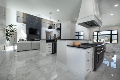 This luxurious modern residence blends clean architectural lines - photo 20
