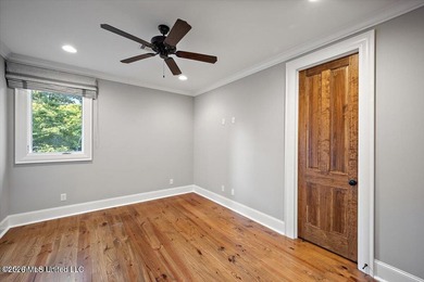 Situated on a quiet cul-de-sac within the gated Reunion - photo 38