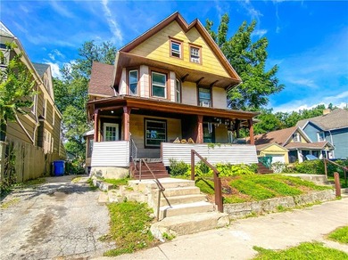 Huge side by side Duplex! This 2 unit property offers 2- 3 - photo 1