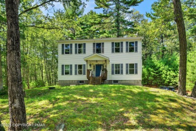 Marcel Lake Home For Sale in Dingmans Ferry Pennsylvania