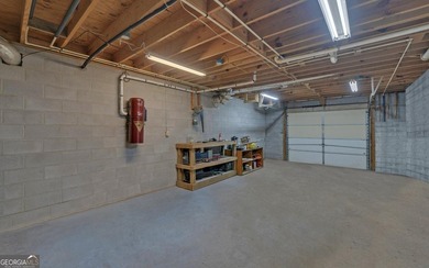 Quiet neighborhood, close to town, deep water, 3BR, 2BA, off Old - photo 43