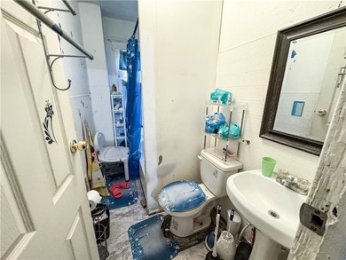 Huge side by side Duplex! This 2 unit property offers 2- 3 - photo 6
