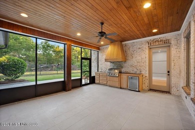 Situated on a quiet cul-de-sac within the gated Reunion - photo 46