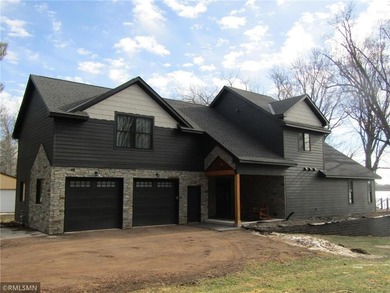 Pokegama Lake Home For Sale in Pine City Minnesota