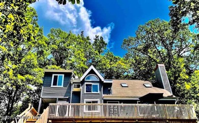 Mill Pond Home For Sale in Bushkill Pennsylvania