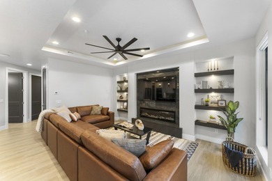 This is your chance to own an entire building of 11 luxury town - photo 12