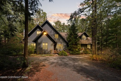Lake Home For Sale in Pocono Pines, Pennsylvania