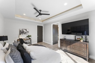 This is your chance to own an entire building of 11 luxury town - photo 21