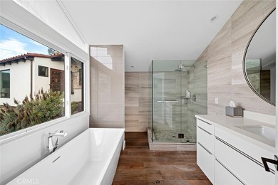 Welcome to 343 Emerald Bay - a fully furnished, contemporary - photo 22